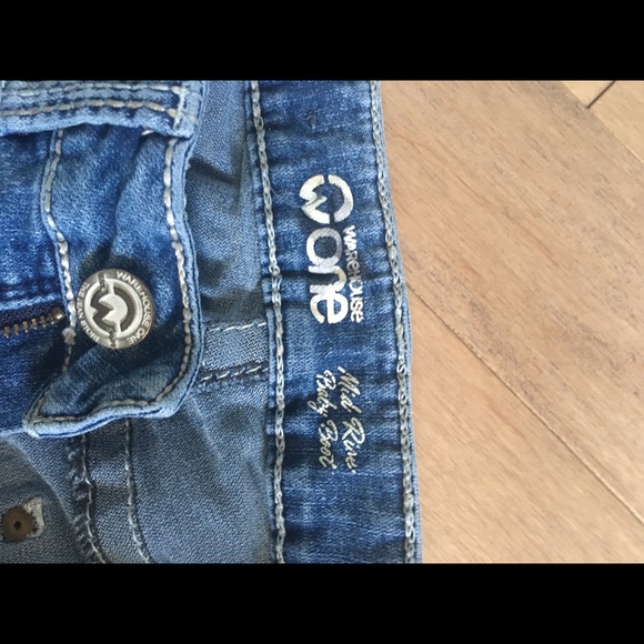 Jeans - Picture 2 of 4